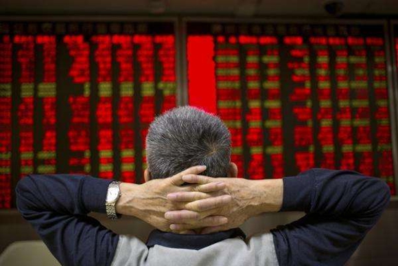 苹果、小米混战升级，这个板块居然逆势翻盘