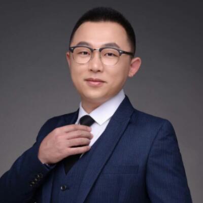 张磊