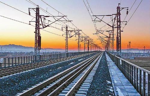 中国国家铁路集团：加快铁路优质资产上市和债转股步伐