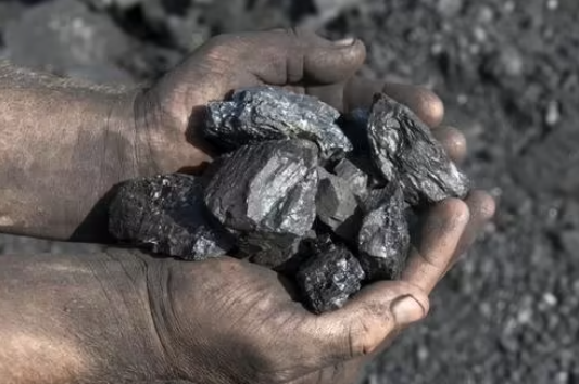 市场继续走弱 煤炭行业回暖